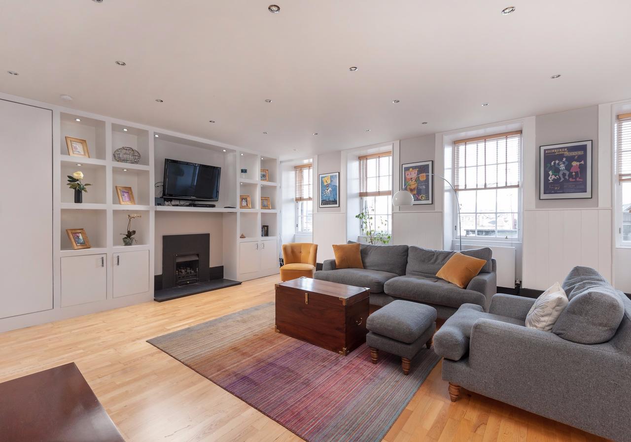 Parliament Sq Apartment Единбург Екстериор снимка
