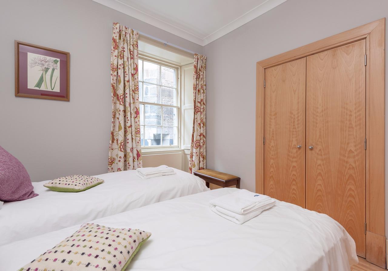 Parliament Sq Apartment Единбург Екстериор снимка