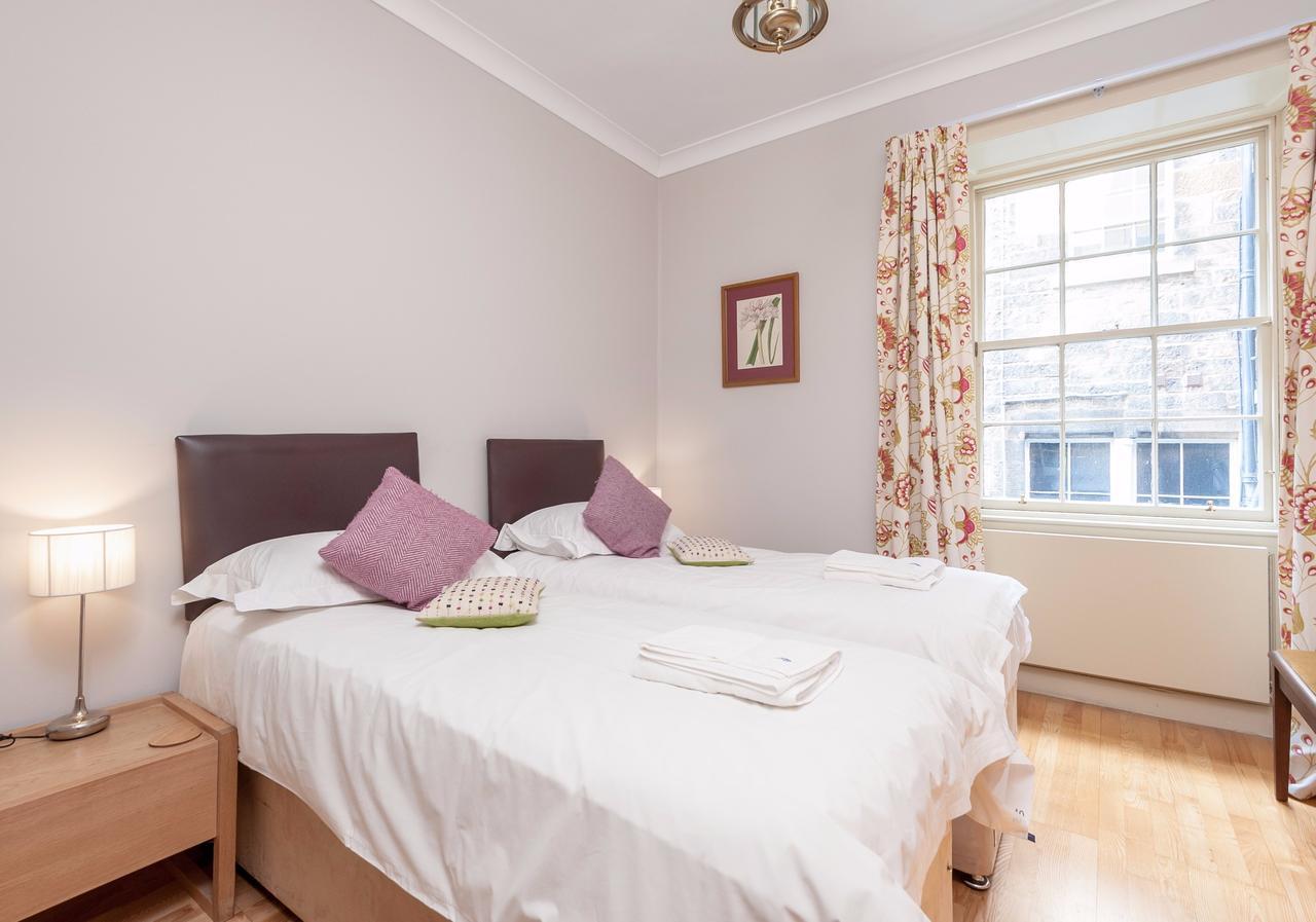 Parliament Sq Apartment Единбург Екстериор снимка