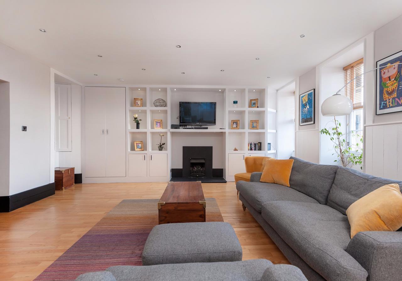 Parliament Sq Apartment Единбург Екстериор снимка